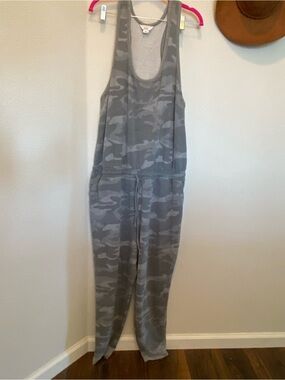 Gray Camo One-Piece Jumpsuit - Comfortable Sleeveless Romper